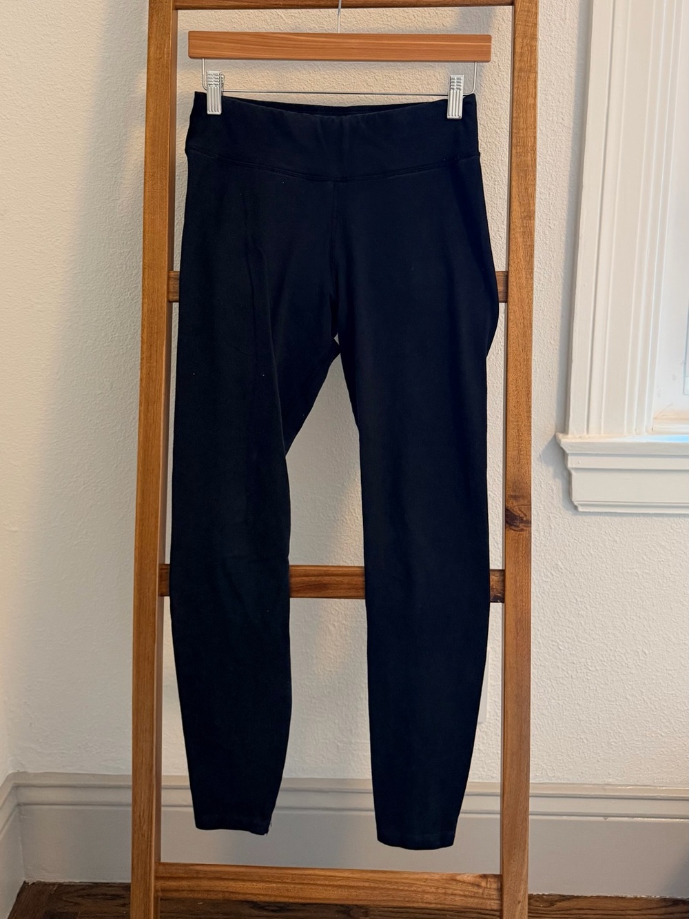 Organic On The Go-To Legging - Picture 2 of 4